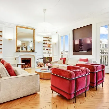 Luxurious Penthouse Close To Champs Elysees And Front Of Eiffel Tower In Heart Of 8 Apartment Paris